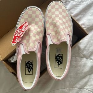 New Vans Checkerboard Slip Ons, light pink and off white